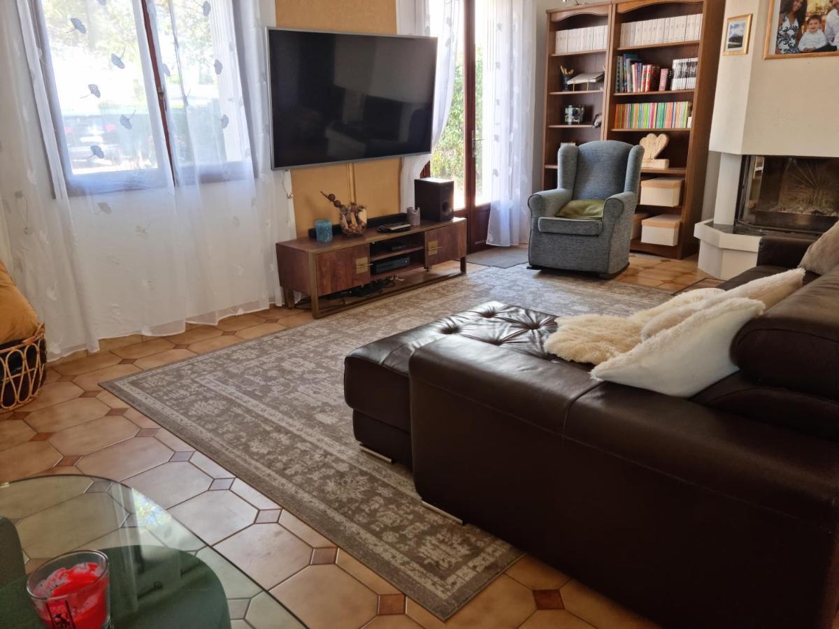 Gemme De Montlouis Apartment ภายนอก รูปภาพ